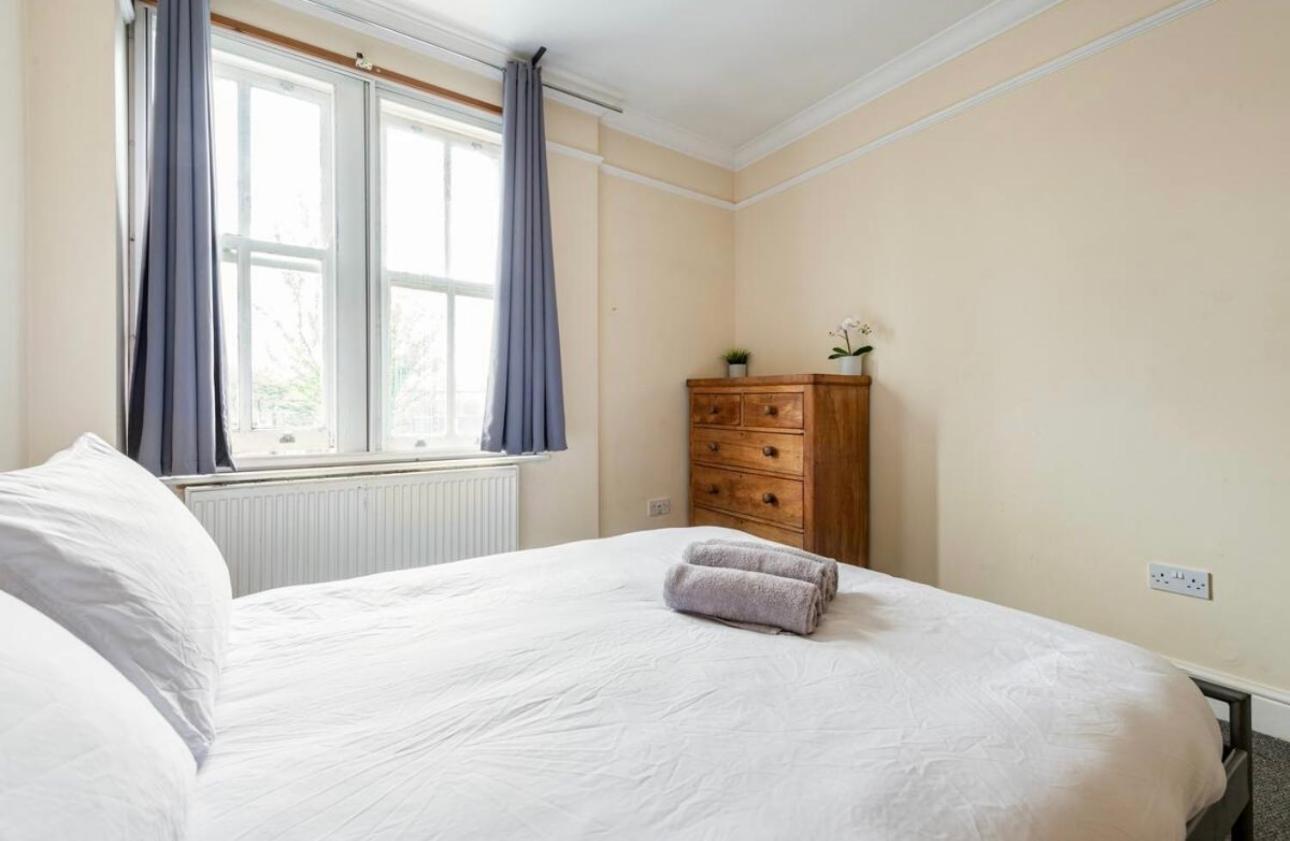 Lovely 3-Bed 20 Minutes To Central Londra Dış mekan fotoğraf