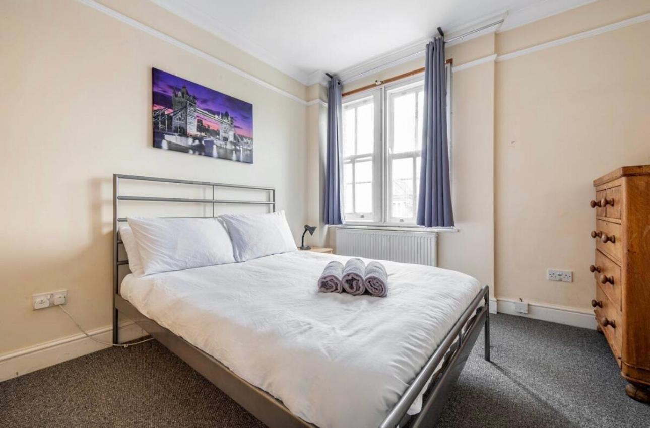 Lovely 3-Bed 20 Minutes To Central Londra Dış mekan fotoğraf